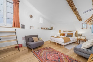 Provencal Hideaway image 8
