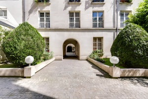Urban Haven image 6