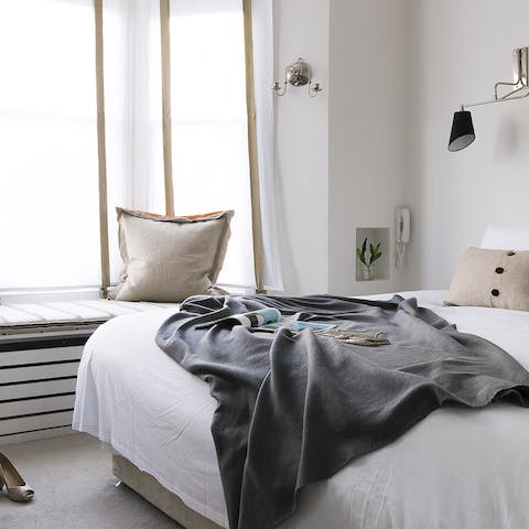 The Scandinavian inspired bedroom 