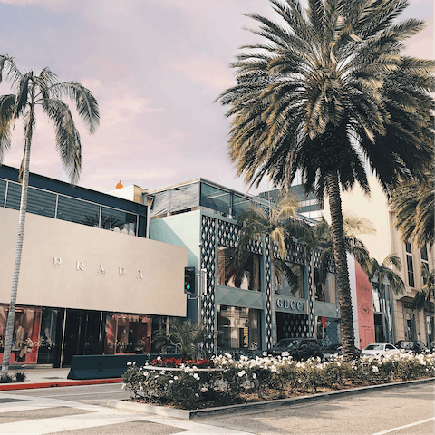 Indulge in a spot of retail therapy at Beverly Hills' famous Rodeo Drive, just fifteen minutes away by car