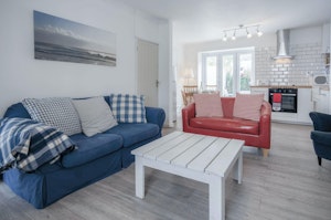 Sandy Bay Getaway image 4