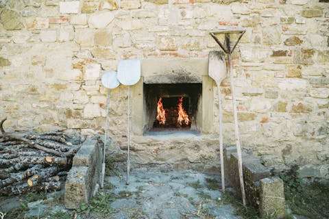 Cook like an Italian in the outdoor wood fired oven