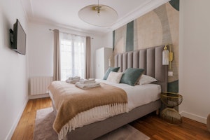 Montmartre & Marche image 9