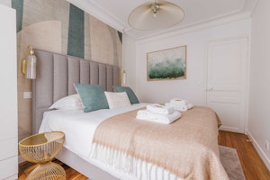 Montmartre & Marche image 5