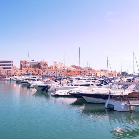 Stay in beautiful Vilamoura, just an eighteen-minute walk from the marina