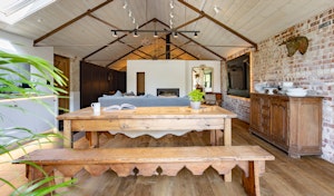 The Long Barn image 14