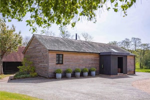 The Long Barn image 1
