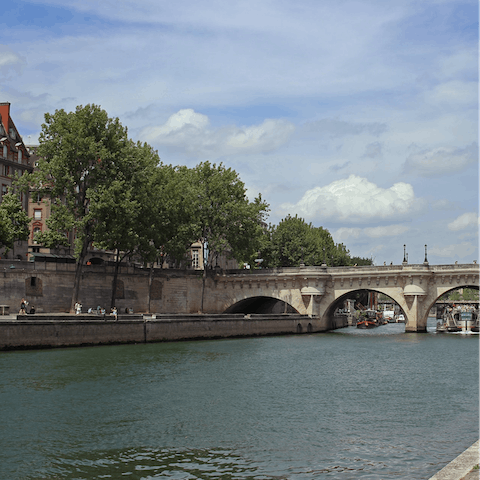 Go for a leisurely stroll along the banks of the Seine, reached in ten minutes on foot