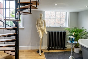 Mannequin image 5