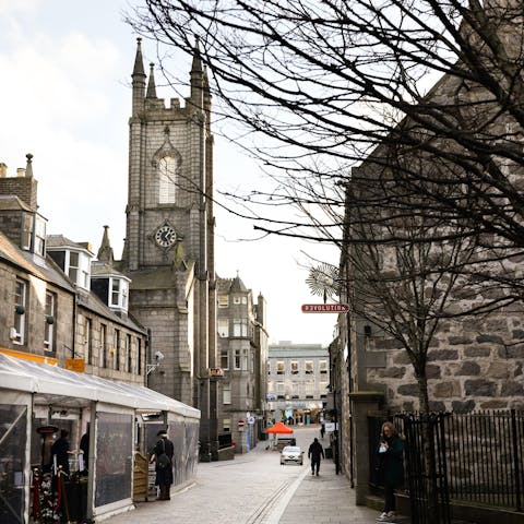 Explore the centre of Aberdeen, a twelve-minute drive away