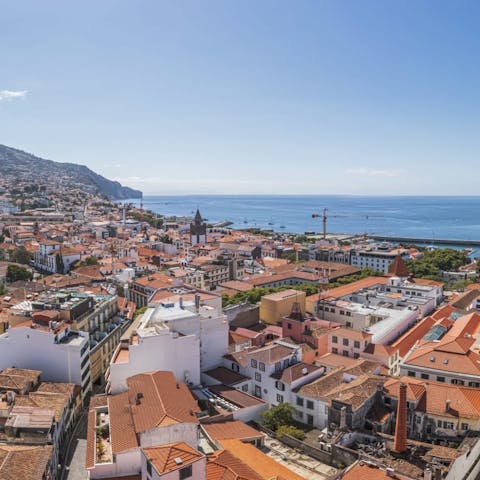 Set out and explore Funchal – all the must-see landmarks are within walking distance