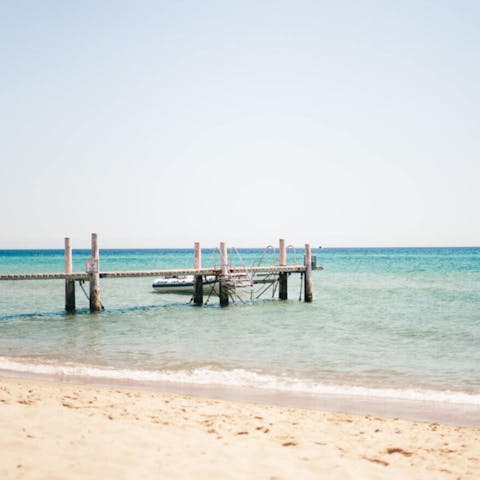 Moments away from the beach