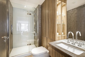 Chelsea Heights image 10