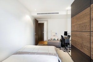 Chelsea Heights image 8