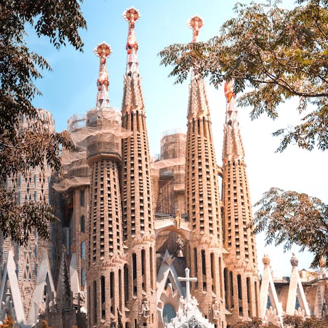 Gaze up at Barcelona's emblematic Sagrada Família, a thirty-five-minute stroll from your door