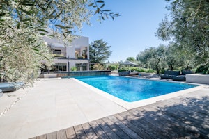 The French Retreat image 14