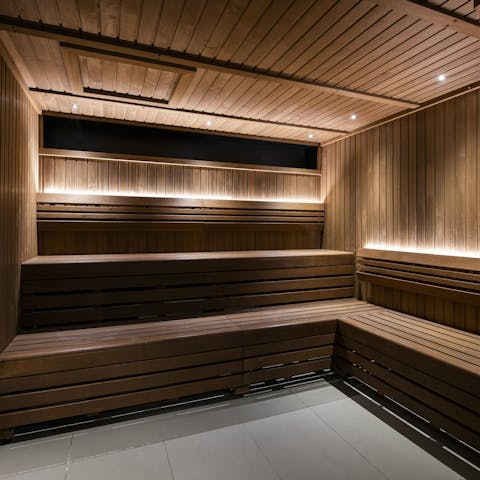 Kick back in the shared sauna and steam room and get rejuvenated