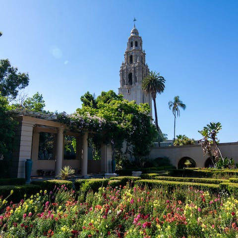 Stay just a six-minute drive away from San Diego's Balboa Park