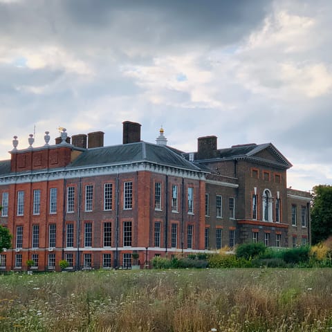 Wander over to Kensington Palace and Hyde Park, about a ten-minute walk away 