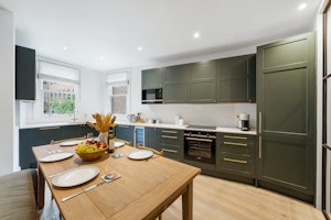 Elegant Haven image 11