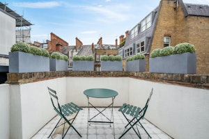 Elegant Haven image 10