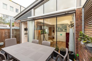 The Terrace House image 10
