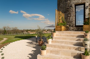 Picturesque Views image 2