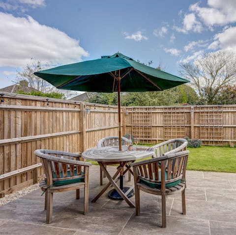 Enjoy alfresco drinks with loved ones in the private garden