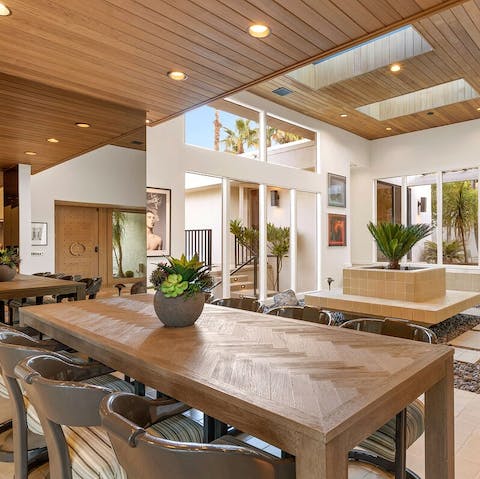 Serve a slap-up dinner in the light-filled atrium
