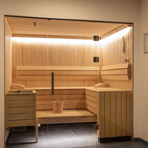 Relax and unwind in the luxurious sauna 