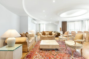 London's Glow image 1