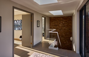 The Glass Lakehouse image 7