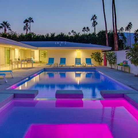 Enjoy the party lighting in your own outdoor jacuzzi