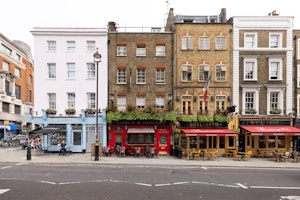 London Luxe image 11