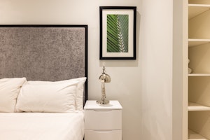 London Luxe image 7