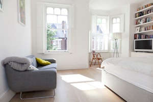 Islington White image 4