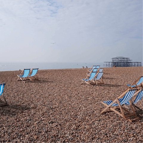 Make seafront walks part of your new every day –⁠ it's just a minute walk away