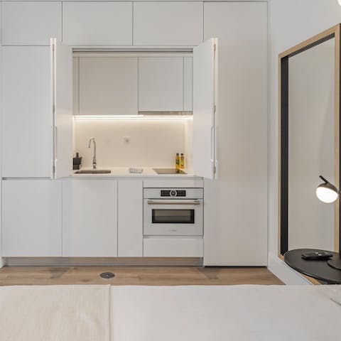 Prepare a home-cooked meal made up of Madeiran produce in this cleverly concealed kitchenette 