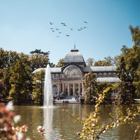 Discover El Retiro Park – an eight-minute walk away 