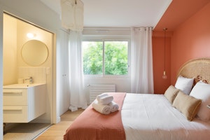 Nesting Season image 6