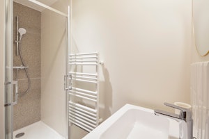 Nesting Season image 3