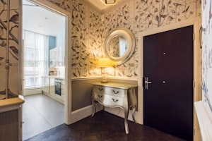 The Mayfair Suite II image 9