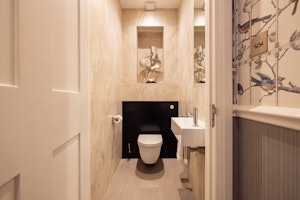 The Mayfair Suite II image 8