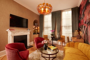 The Mayfair Suite II image 2