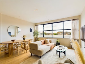 Canalside Haven image 11