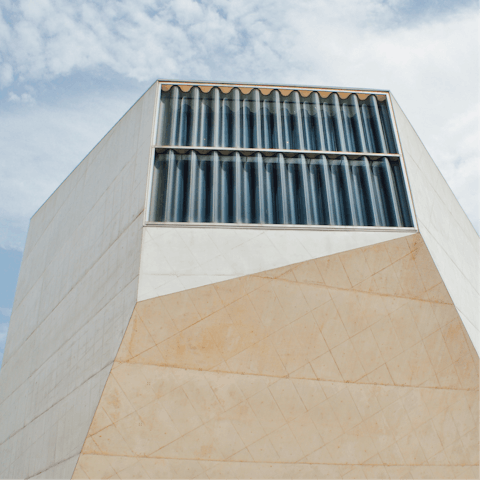 Admire the Casa da Música, just a ten-minute walk from your apartment