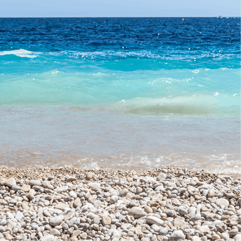 Enjoy your stay on the Alicante coast, with your nearest beach just a short drive away 