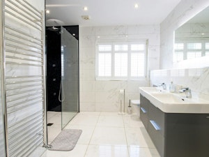Hastings Hideaway image 2