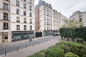 A Whisper of Paris image 9