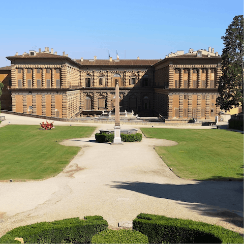 Stroll forty minutes through the city to the beautiful Boboli Gardens